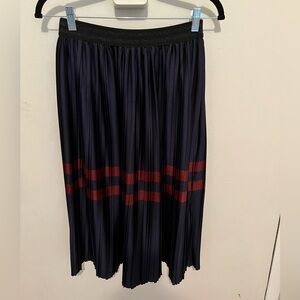 Zara Basic Pleated Midi Skirt | Sz. Small | Gently used